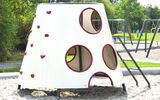 Das Bild zeigt den Raumfahrt Spielplatz im Parc Kaltreis, Luxembourg_Bild9