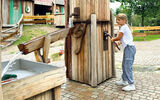 Das Bild zeigt den Wikinger Spielplatz im Tier- und Freizeitpark Thüle, Friesoythe_Bild2